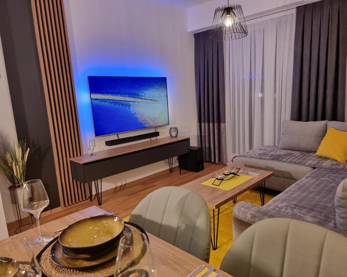 Exclusive & Modern Apartment Skopje Esterno foto