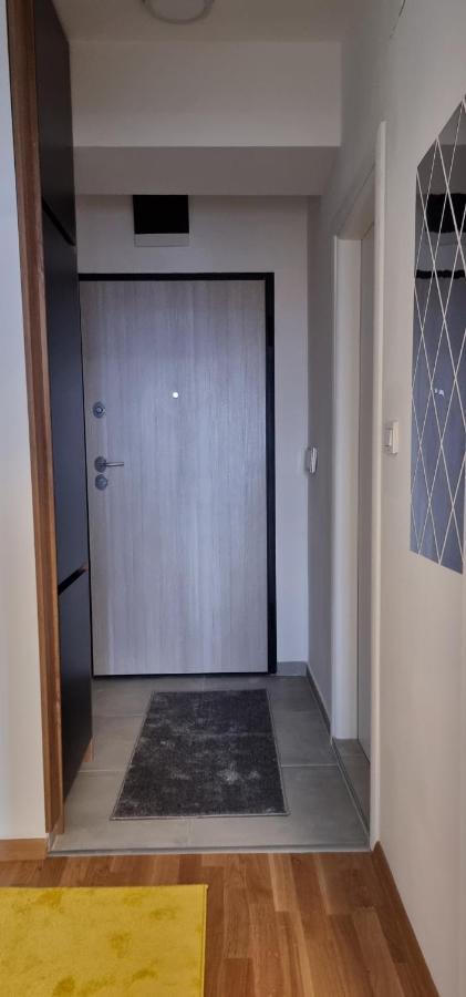 Exclusive & Modern Apartment Skopje Esterno foto