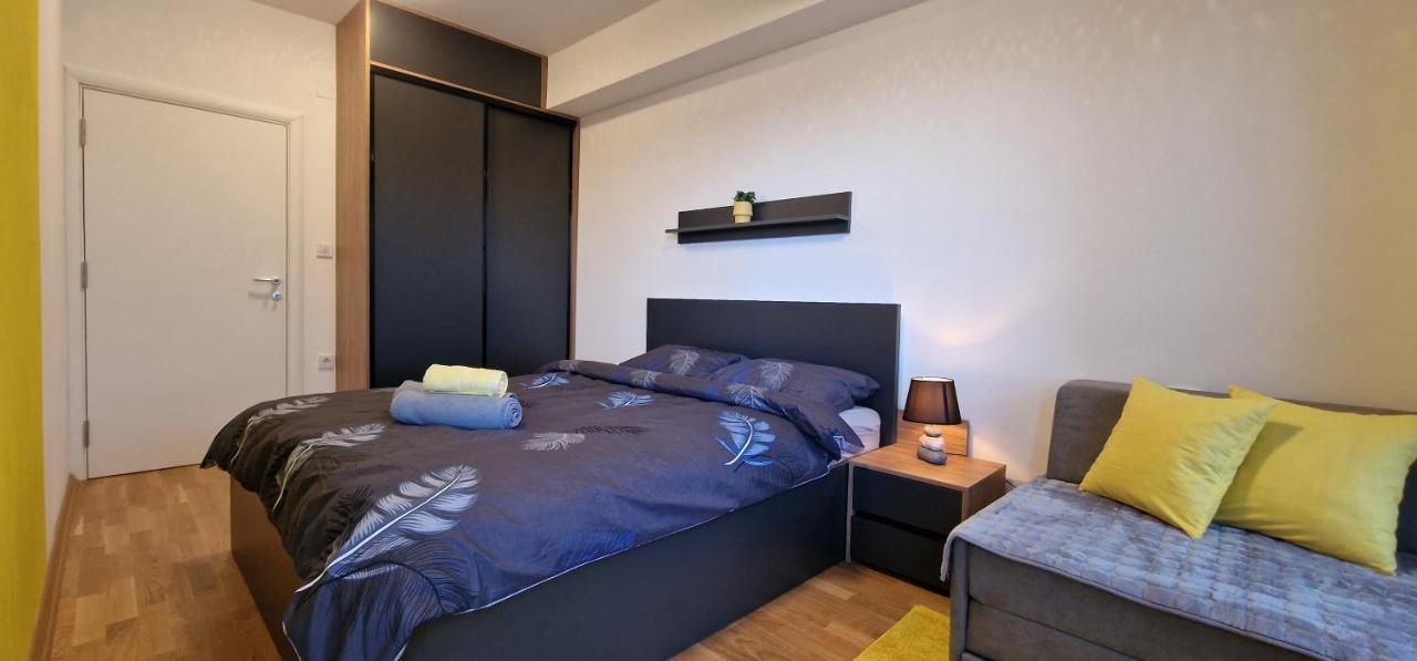 Exclusive & Modern Apartment Skopje Esterno foto
