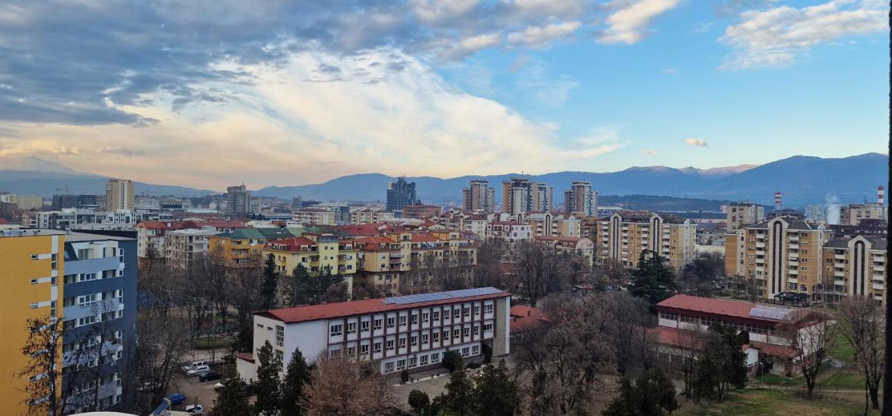 Exclusive & Modern Apartment Skopje Esterno foto